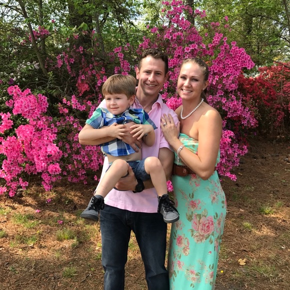 Meet your Posher, Amanda! - Picture 3 of 8